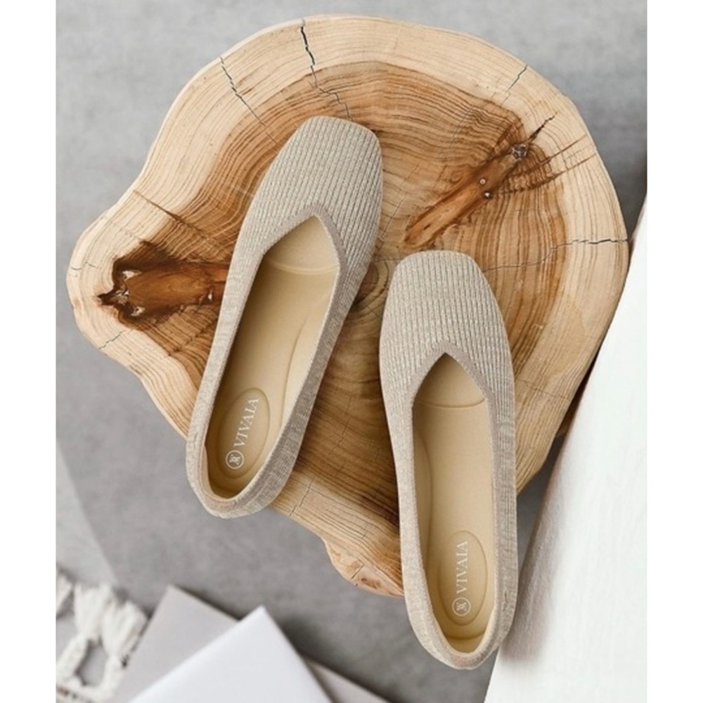 VIVAIA Margot 2.0 Square-Toe V-Cut Flats - Size 39.5